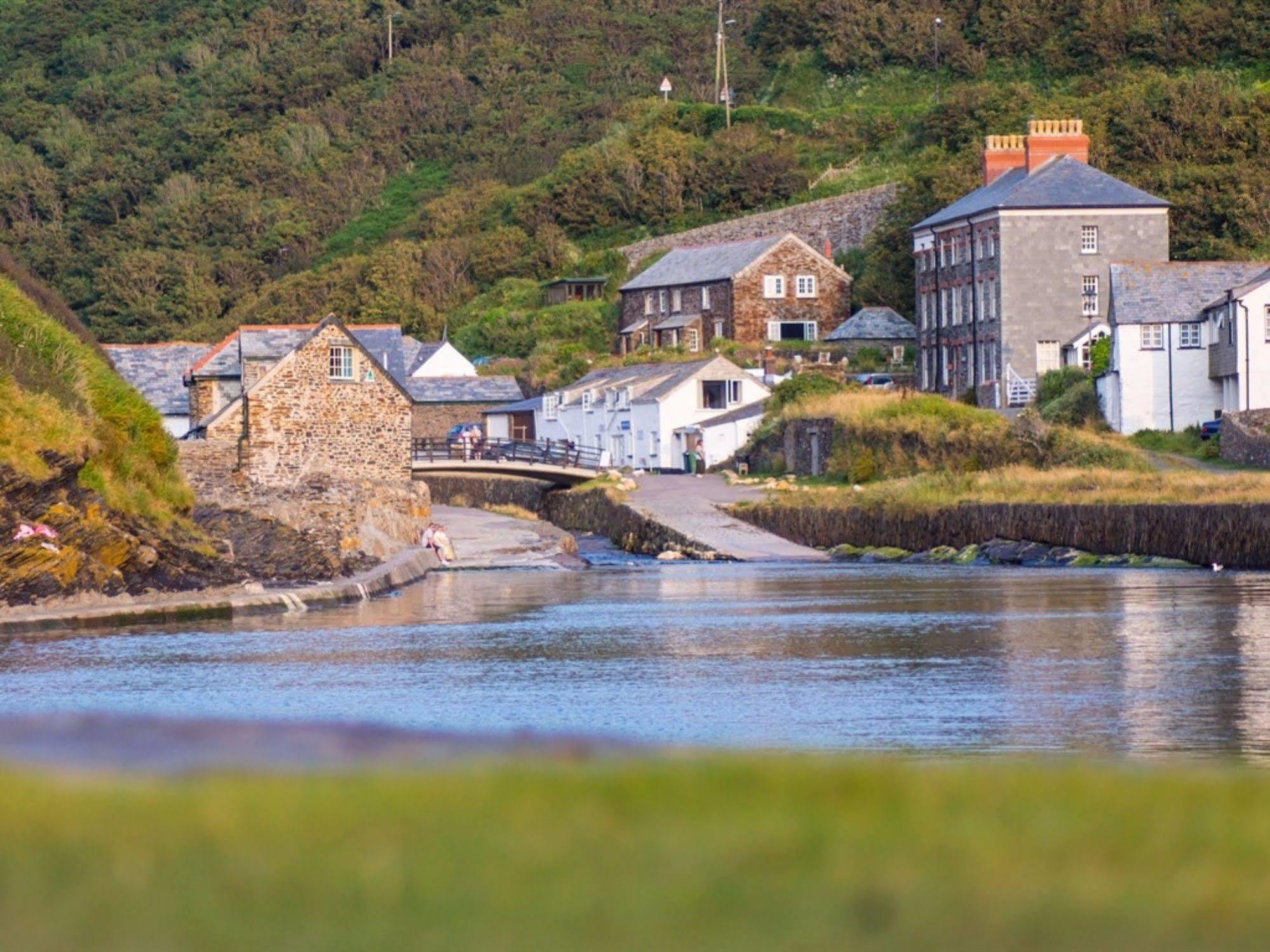 Boscastle House Bed & Breakfast Bagian luar foto